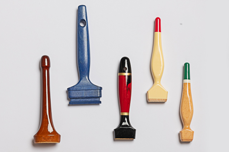 Minelli offers durable and stylish wooden tools for Hardware, Construction & DIY. Paintbrush handles and components for all applications. - 5