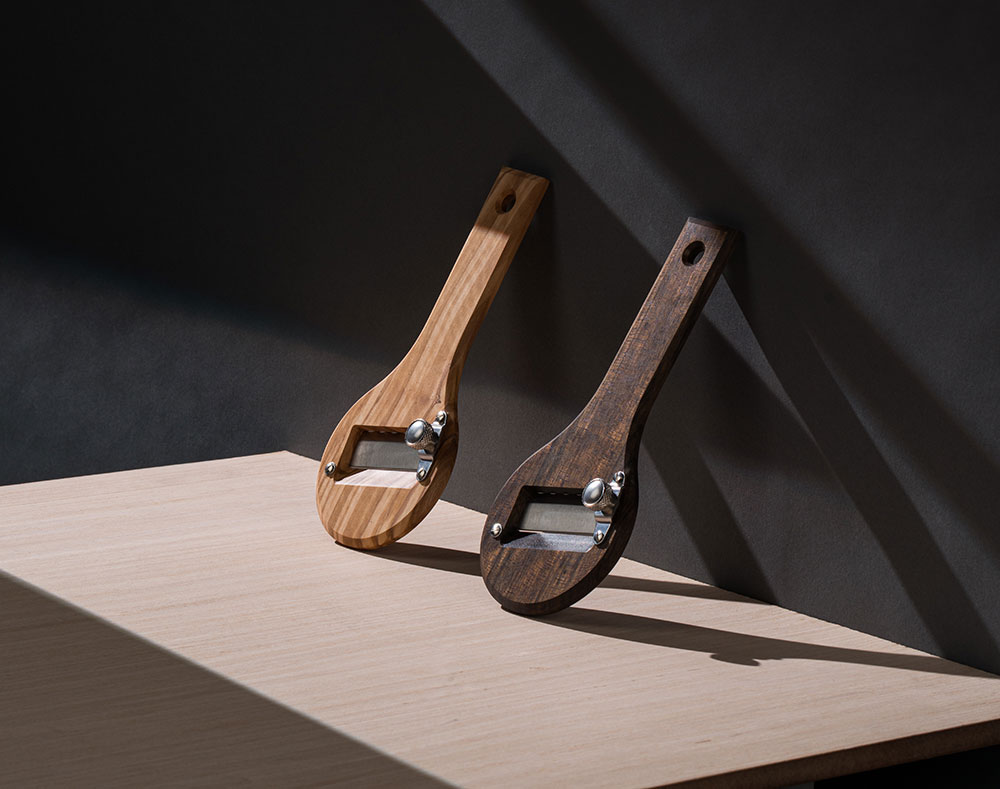 Contact Minelli Group to create wooden-based products. Private label solutions crafted for superior quality across many applications. - 5