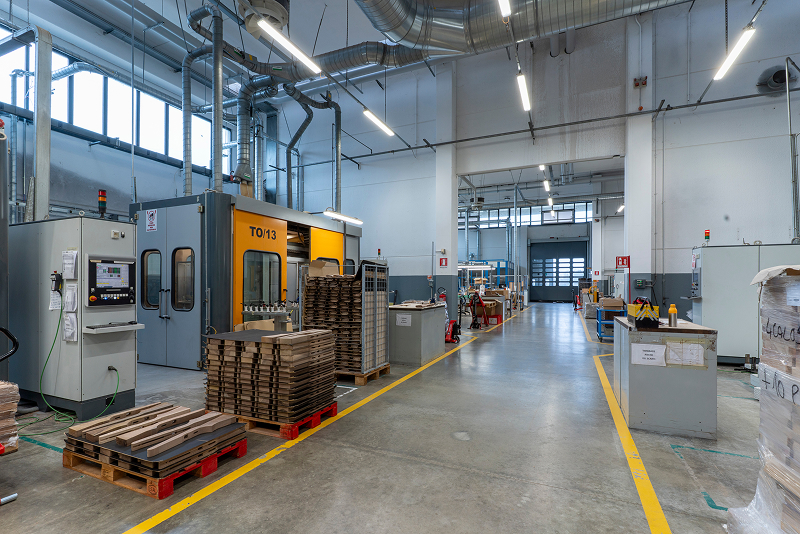 Minelli Group values start from its rich heritage of over 80 years. Learn more about our company and our premium solutions in solid wood.